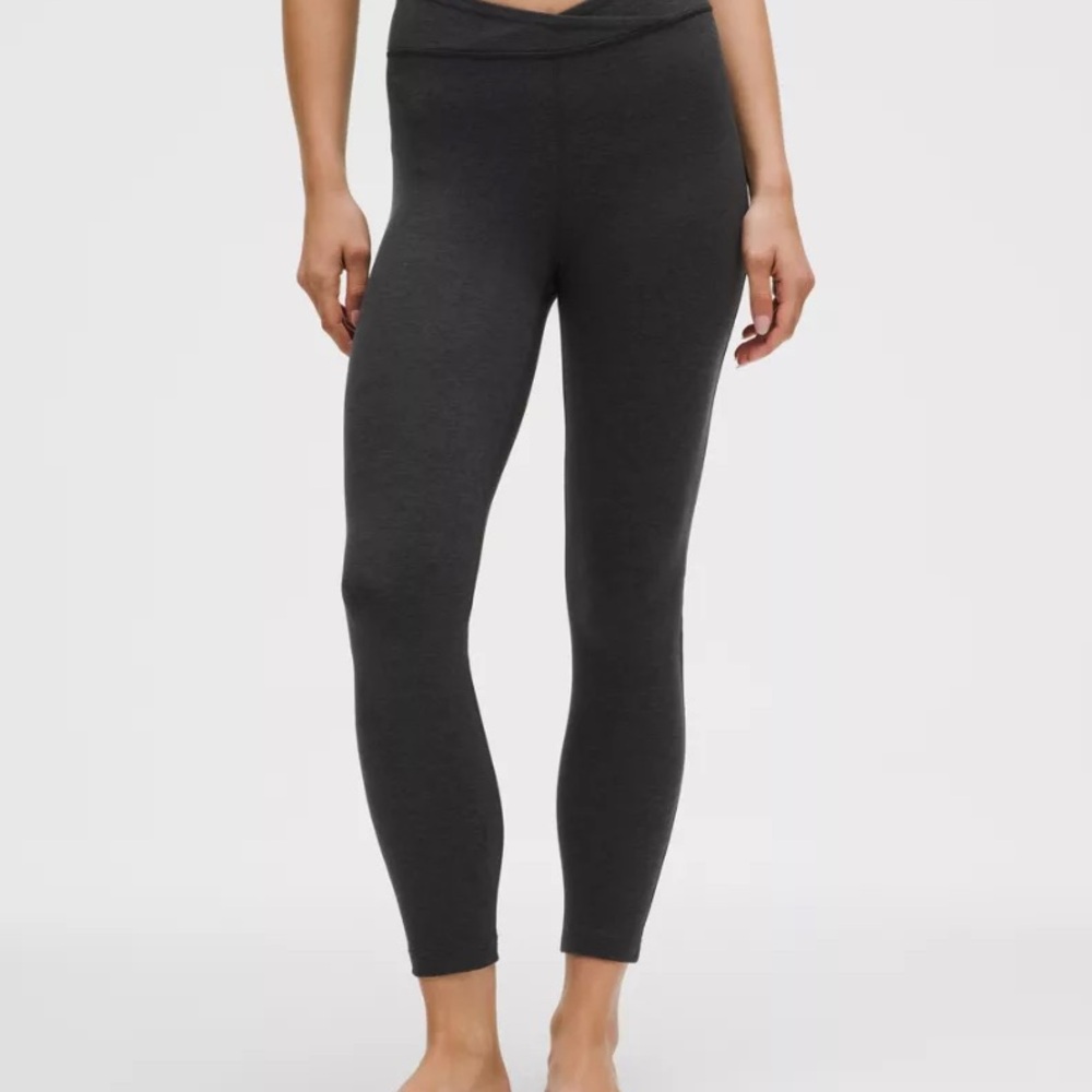 Lululemon Softy Suedey Cross-Waist  Tight Leggings 25” Black